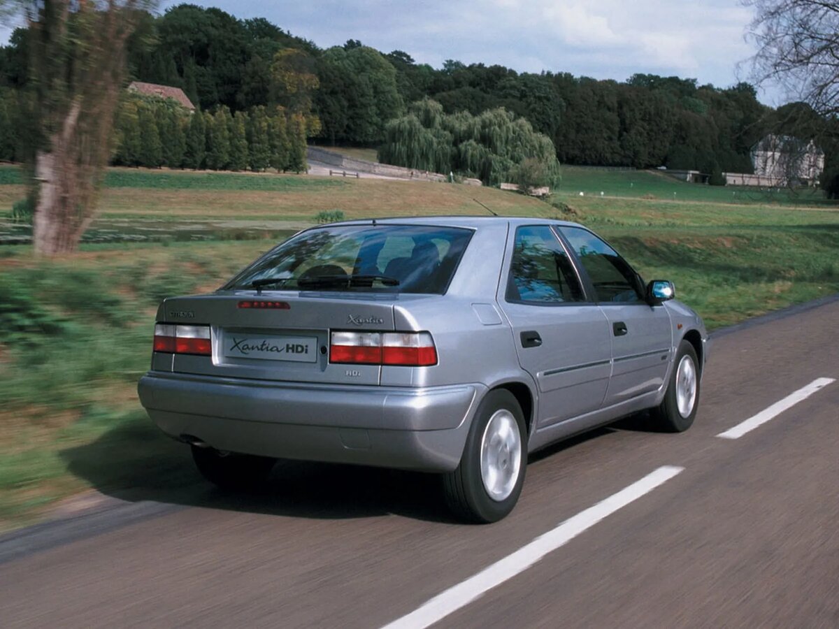 Citroen Xantia I Рестайлинг Лифтбек — фото 6