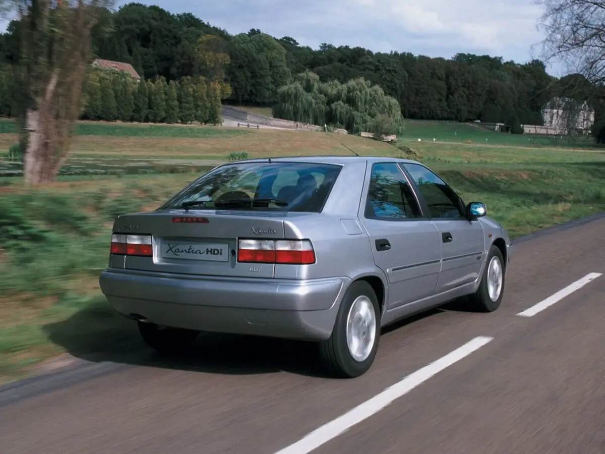 Citroen Xantia I Рестайлинг Лифтбек — сүрөт 5