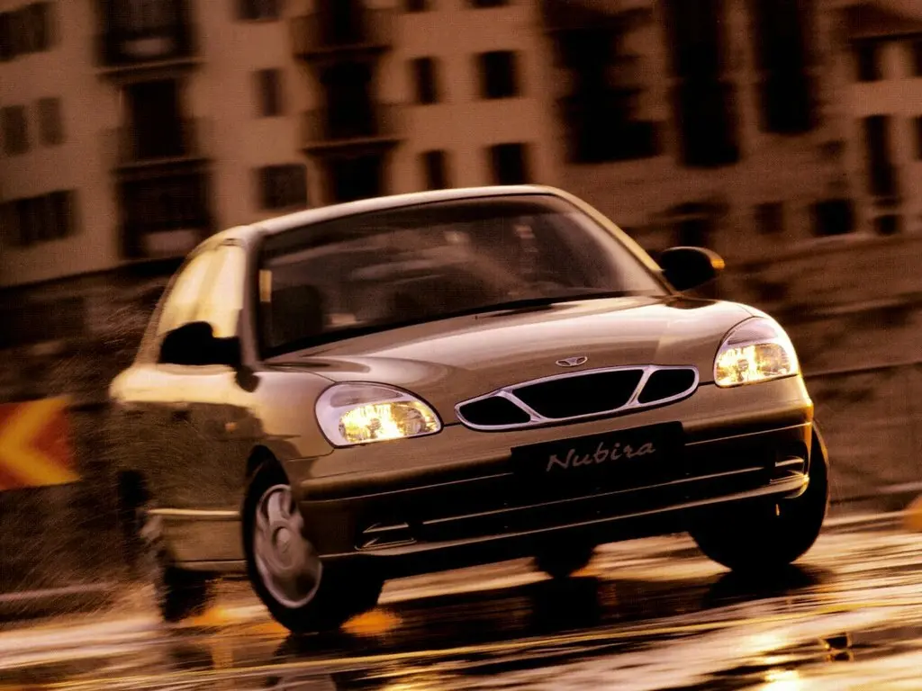 Daewoo Nubira II Седан — сүрөт 3