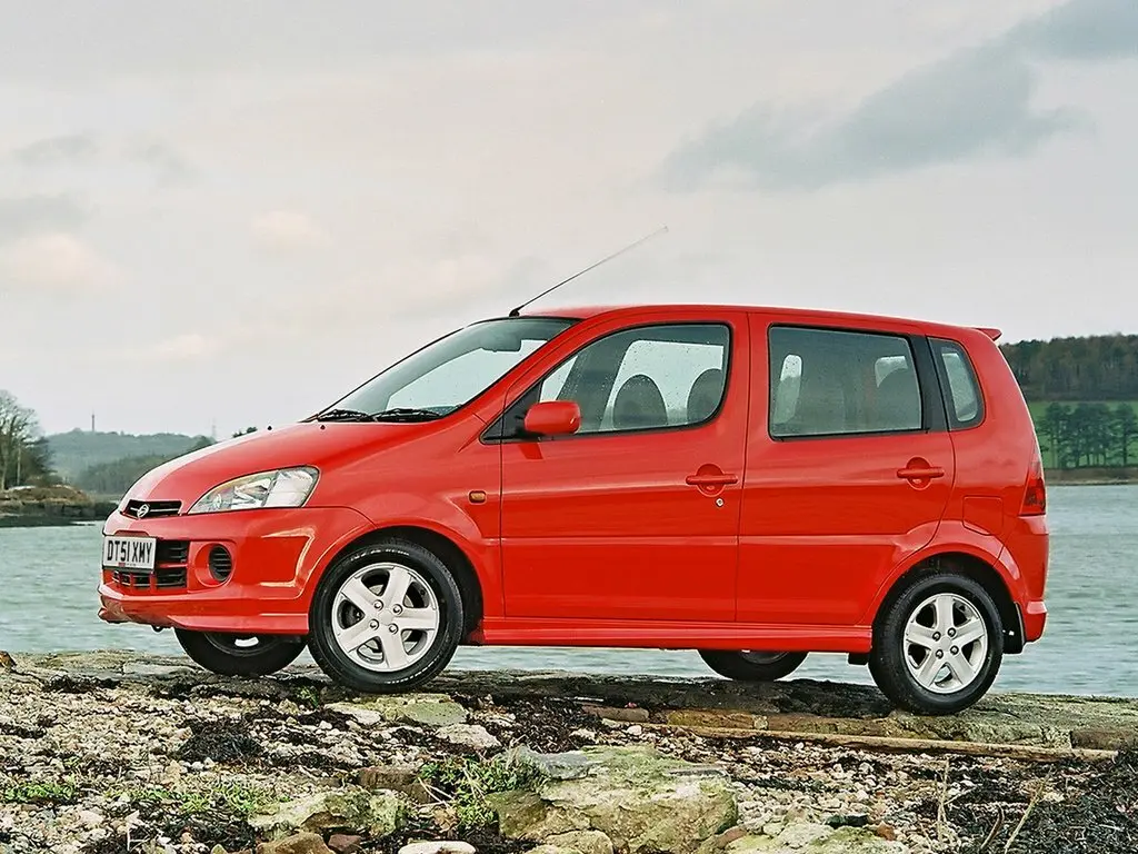 Daihatsu YRV I Компактвэн — сүрөт 2
