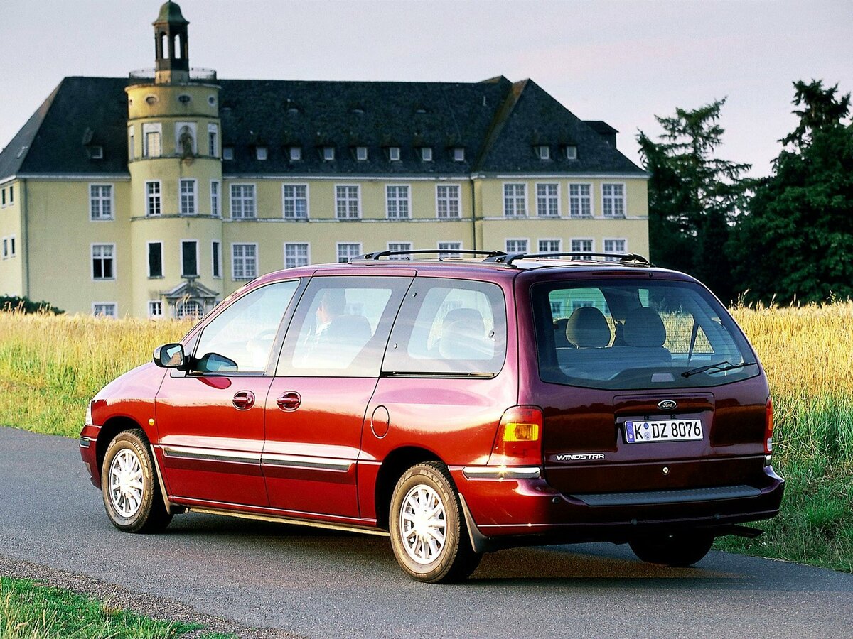 Ford Windstar II Минивэн — фото 4