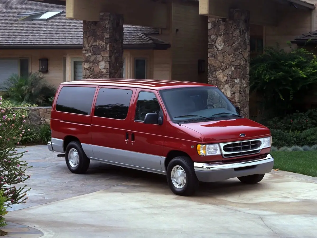 Ford Econoline IV Минивэн — сүрөт 2