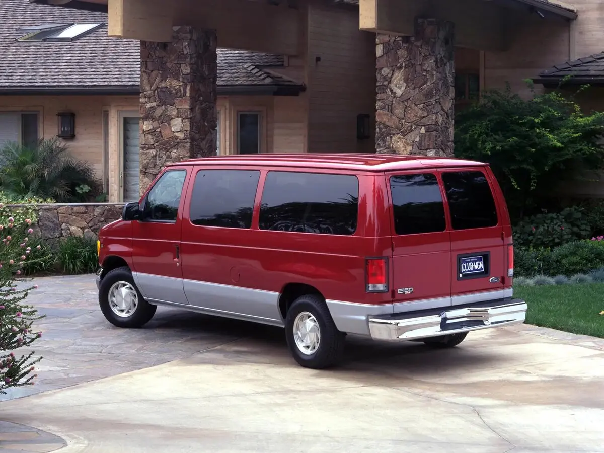 Ford Econoline IV Минивэн — сүрөт 4