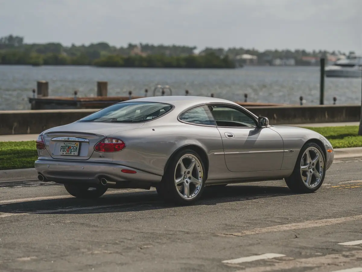Jaguar XKR I Купе — сүрөт 3