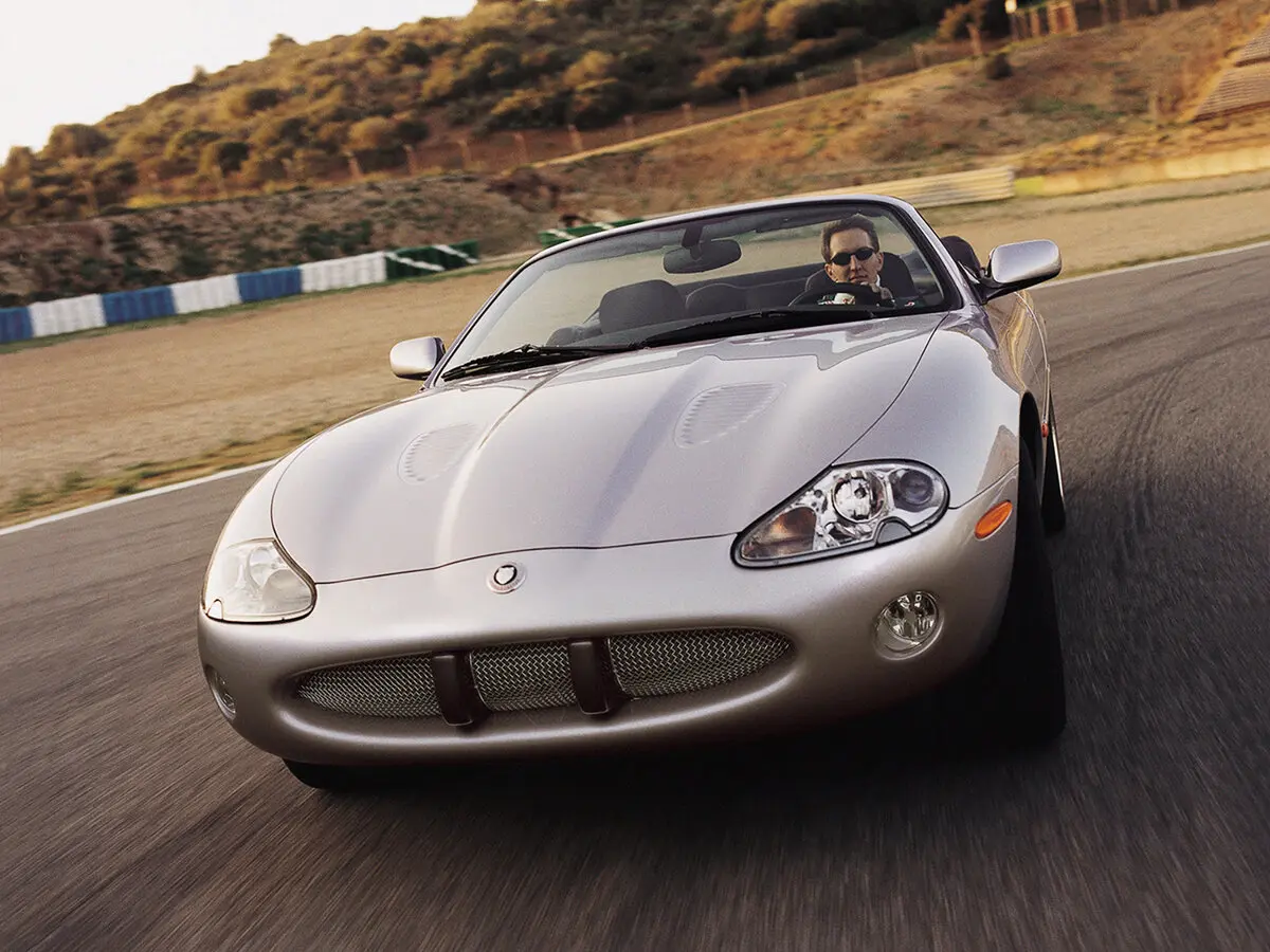 Jaguar XK I Кабриолет — сүрөт 2