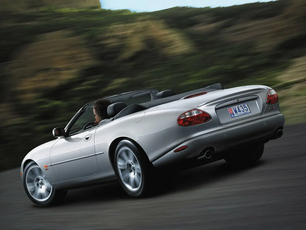 Jaguar XK I Кабриолет — сүрөт 3