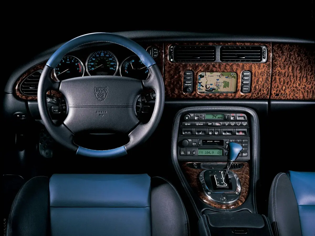 Jaguar XK I Кабриолет — сүрөт 4