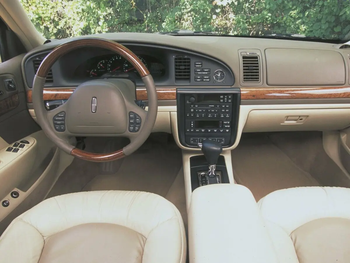 Lincoln Continental IX Седан — сүрөт 4