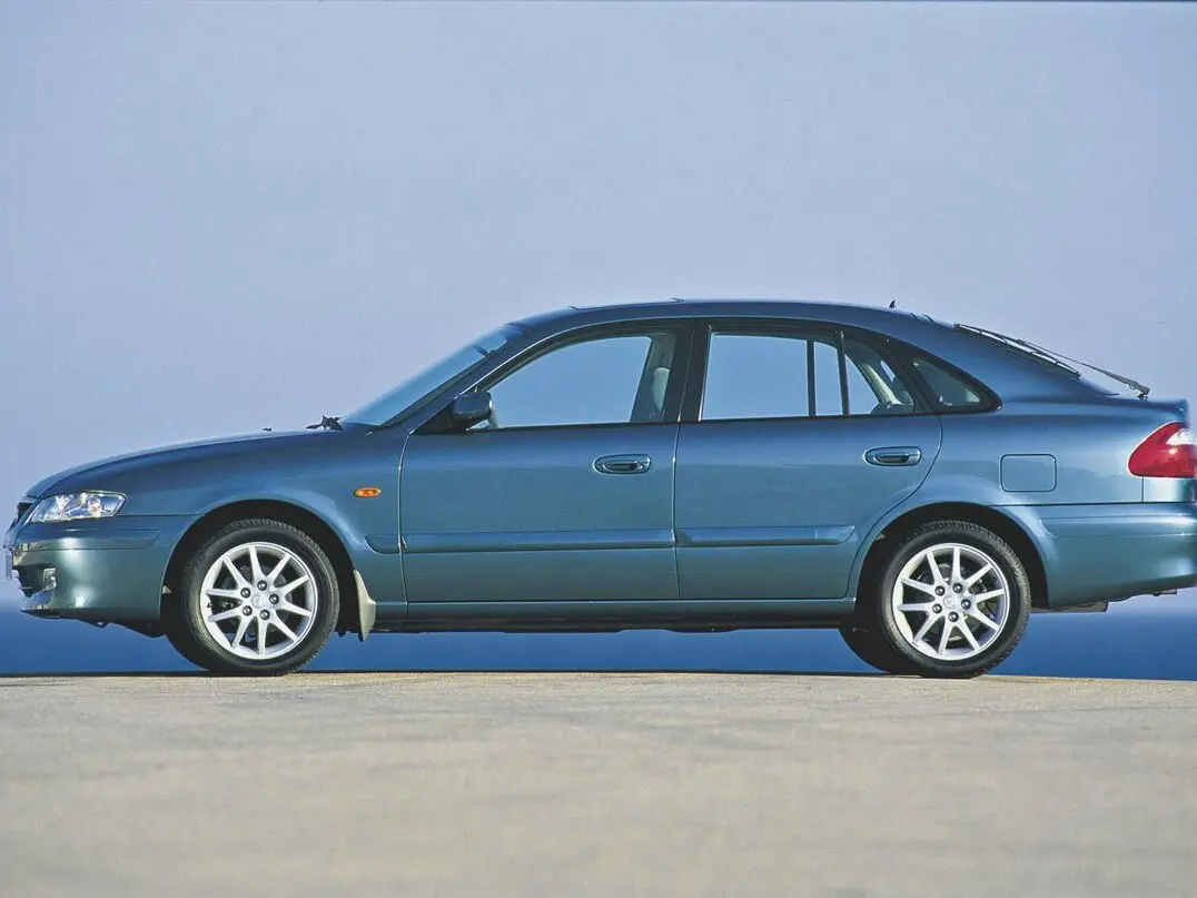 Mazda 626 V (GF) Лифтбек — фото 2