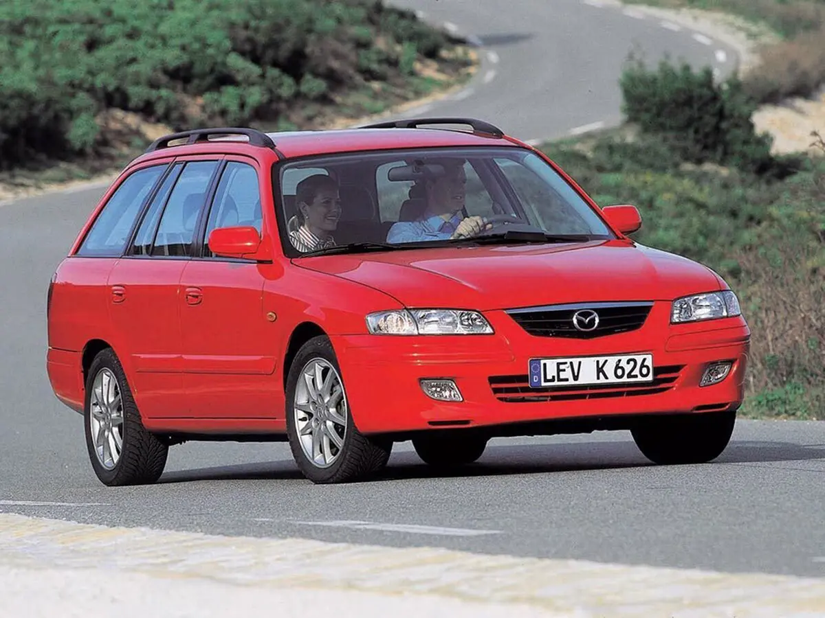 Mazda 626 V (GF) Универсал 5 дв. — фото 2