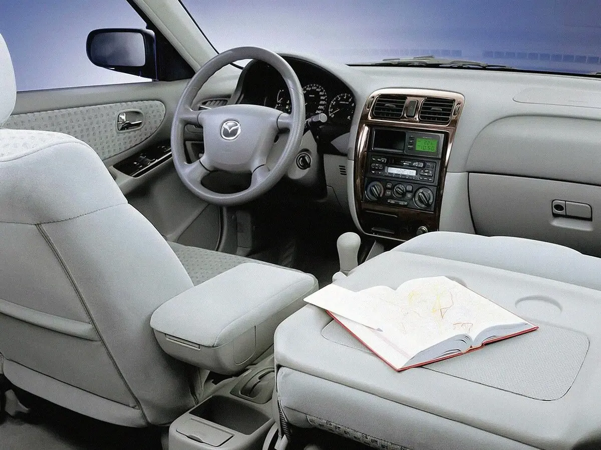 Mazda 626 V (GF) Универсал 5 дв. — фото 4