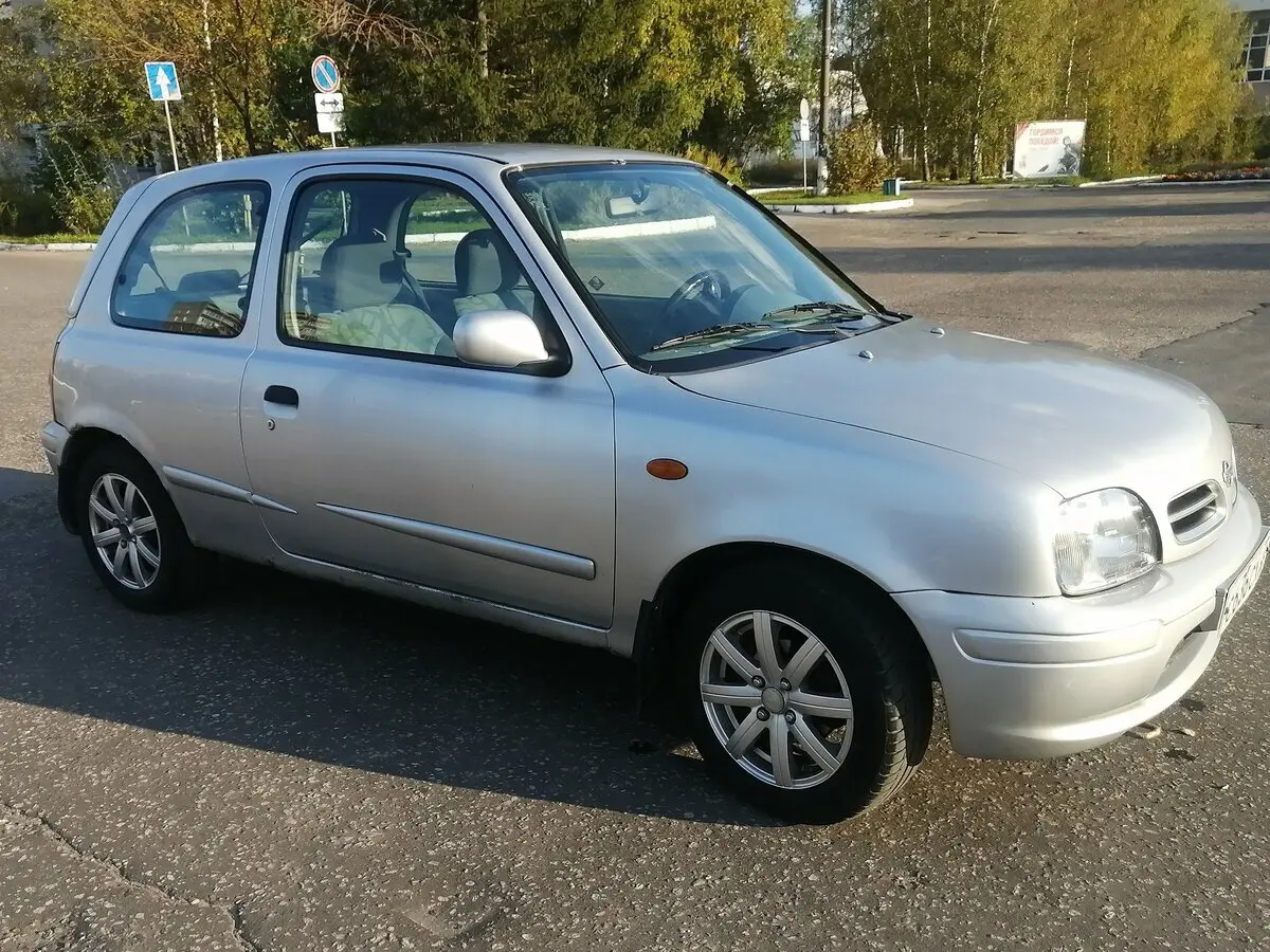 Nissan Micra II (K11) Хэтчбек 3 дв. — сүрөт 2
