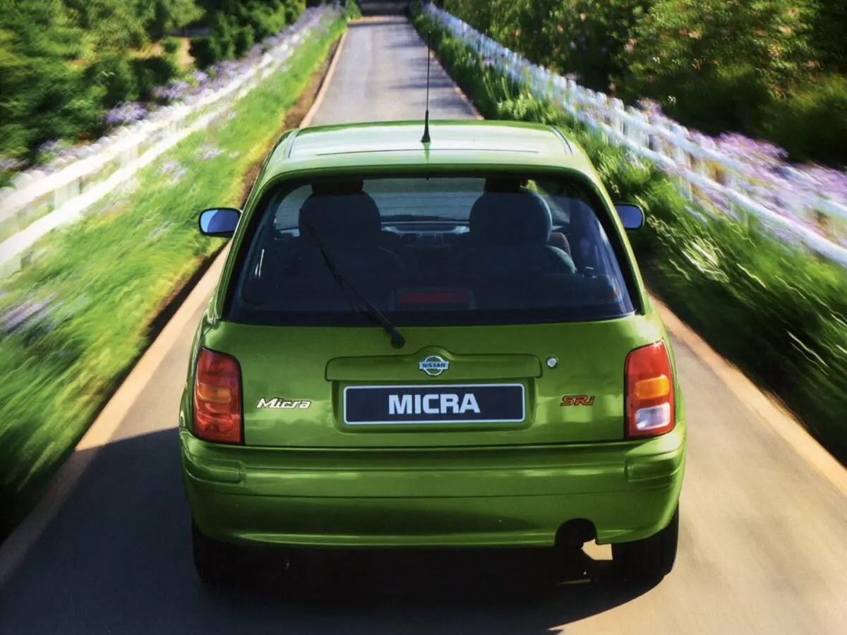 Nissan Micra II (K11) Хэтчбек 3 дв. — сүрөт 4