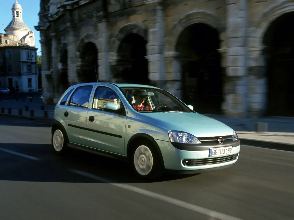 Opel Corsa C Хэтчбек 5 дв.