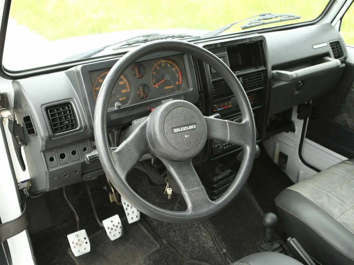 Suzuki Samurai 1981 – 2003 Внедорожник открытый — сүрөт 7