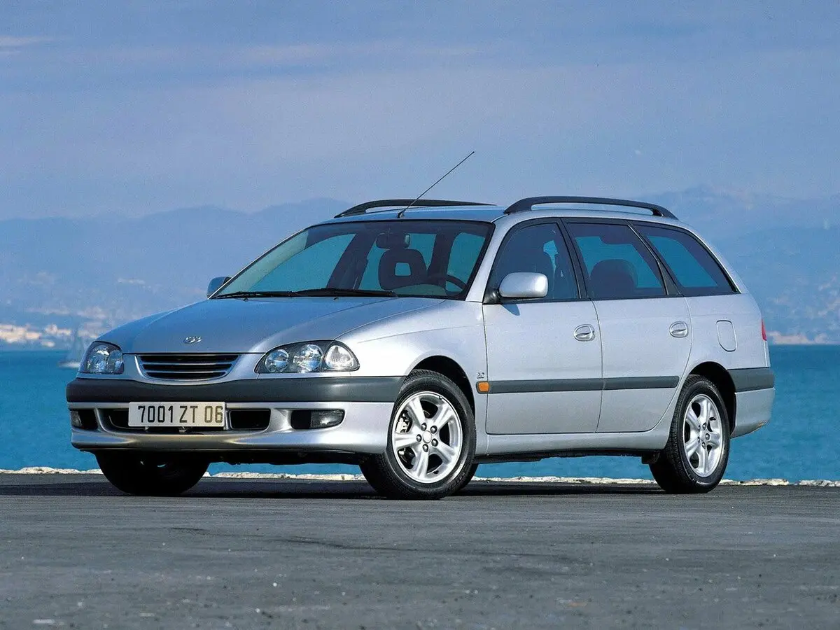 Toyota Avensis I Универсал 5 дв. — сүрөт 2