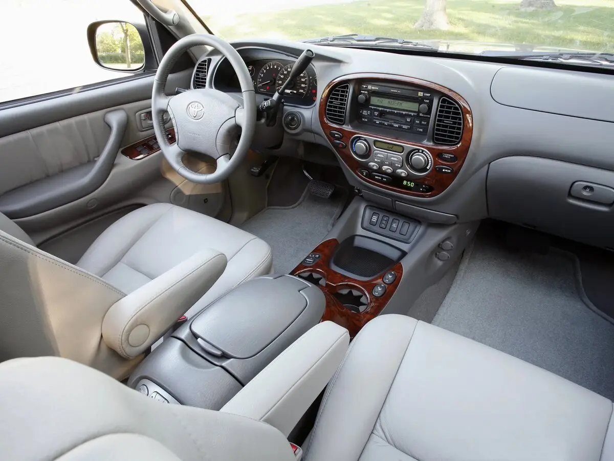 Toyota Sequoia I Внедорожник 5 дв. — фото 7