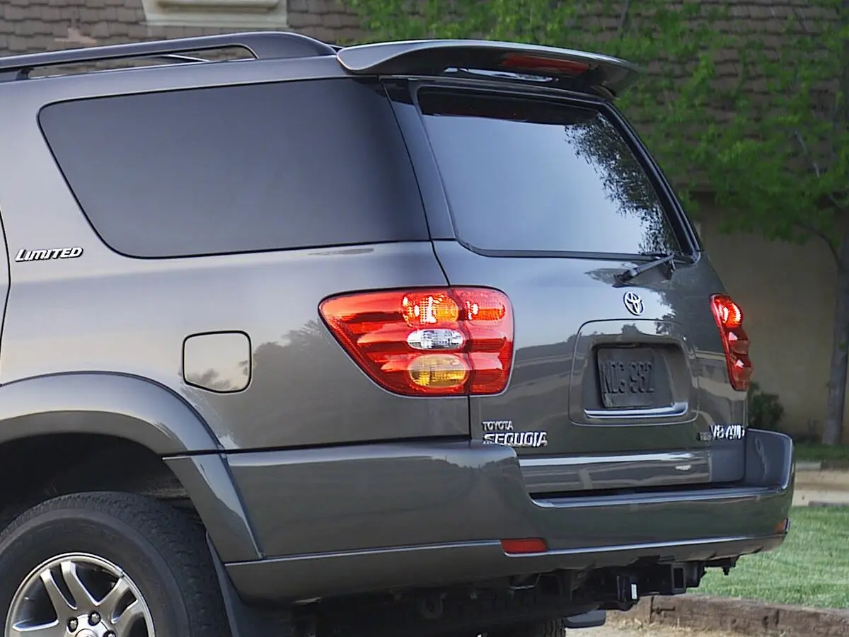 Toyota Sequoia I Внедорожник 5 дв. — фото 11