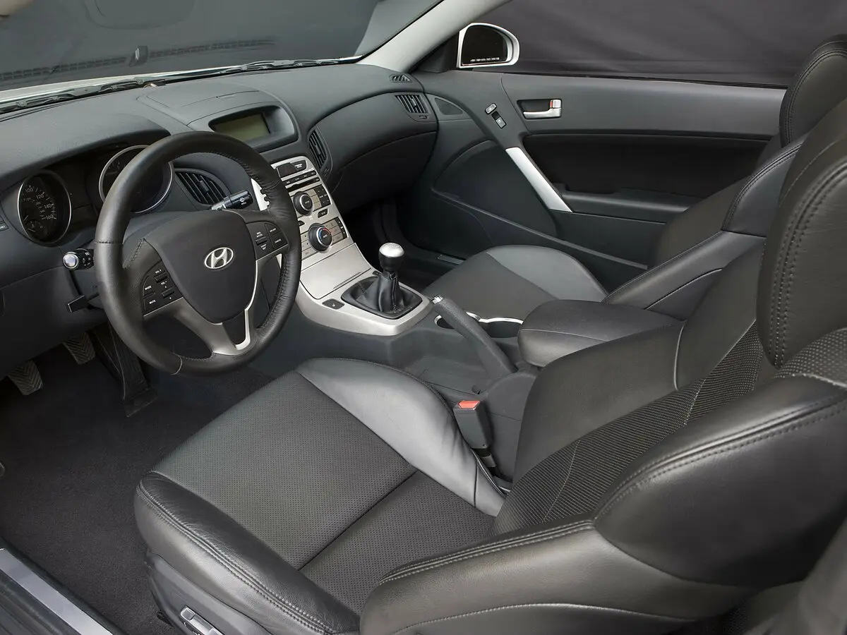 Hyundai Genesis Coupe I Купе — сүрөт 7