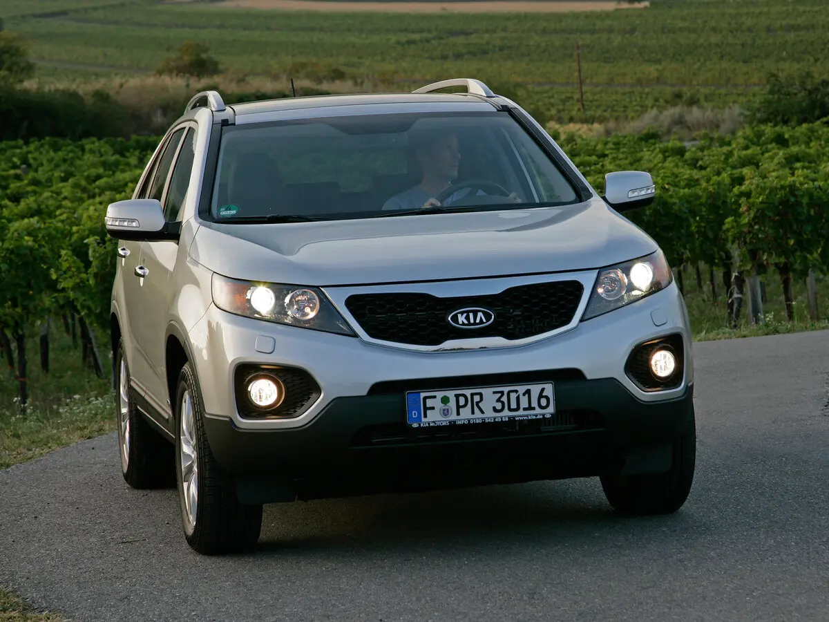 Kia Sorento II Внедорожник 5 дв. — фото 3