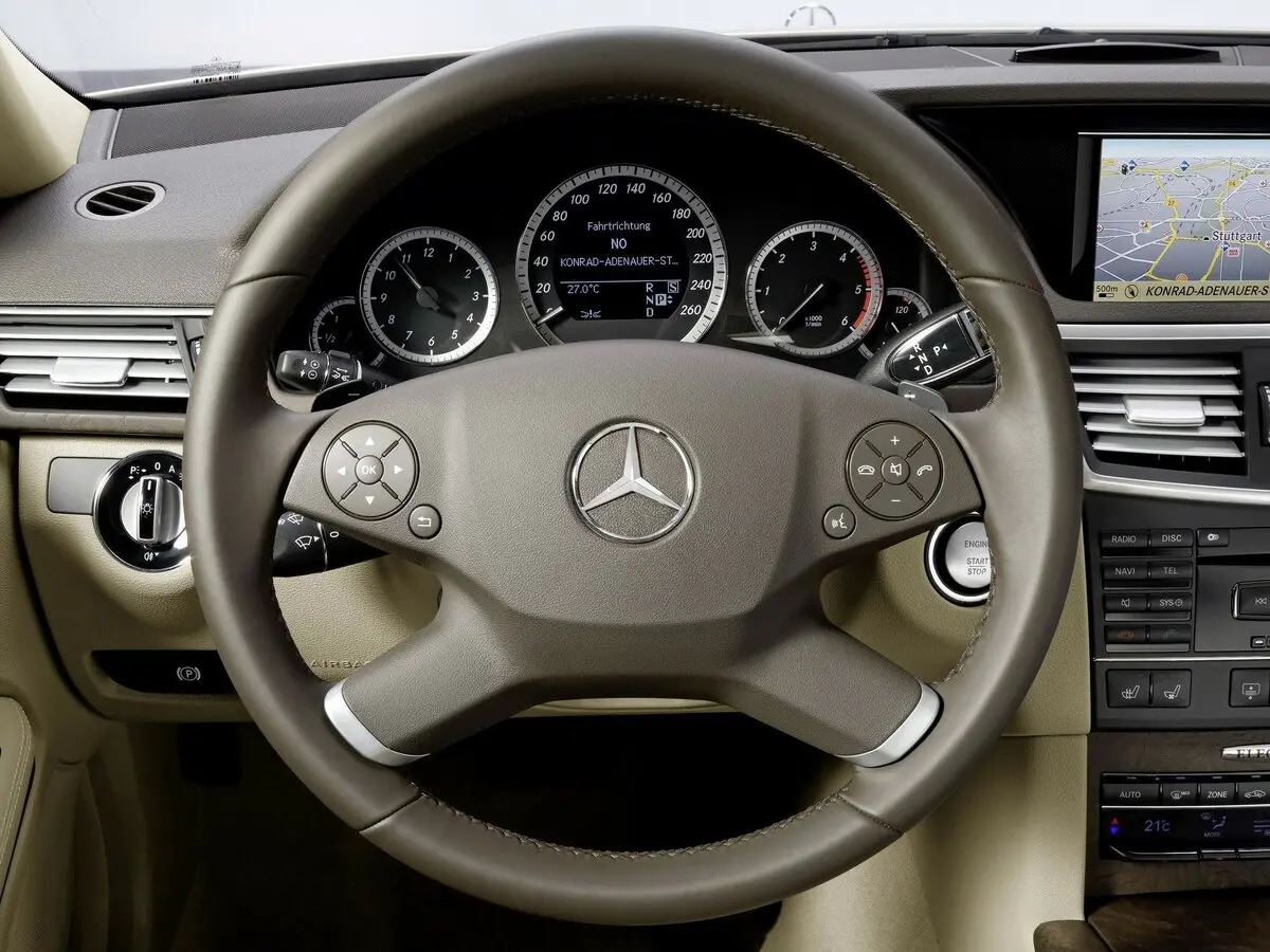 Mercedes-Benz E-Класс IV (W212, S212, C207) Универсал 5 дв. — фото 10