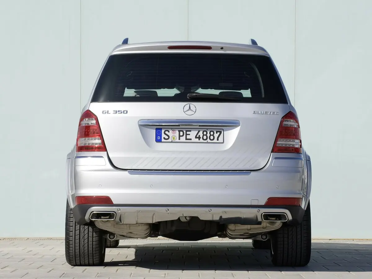 Mercedes-Benz GL-Класс I (X164) Рестайлинг Внедорожник 5 дв. — сүрөт 4