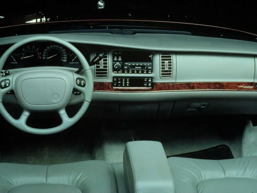 Buick Park Avenue II Седан — сүрөт 4