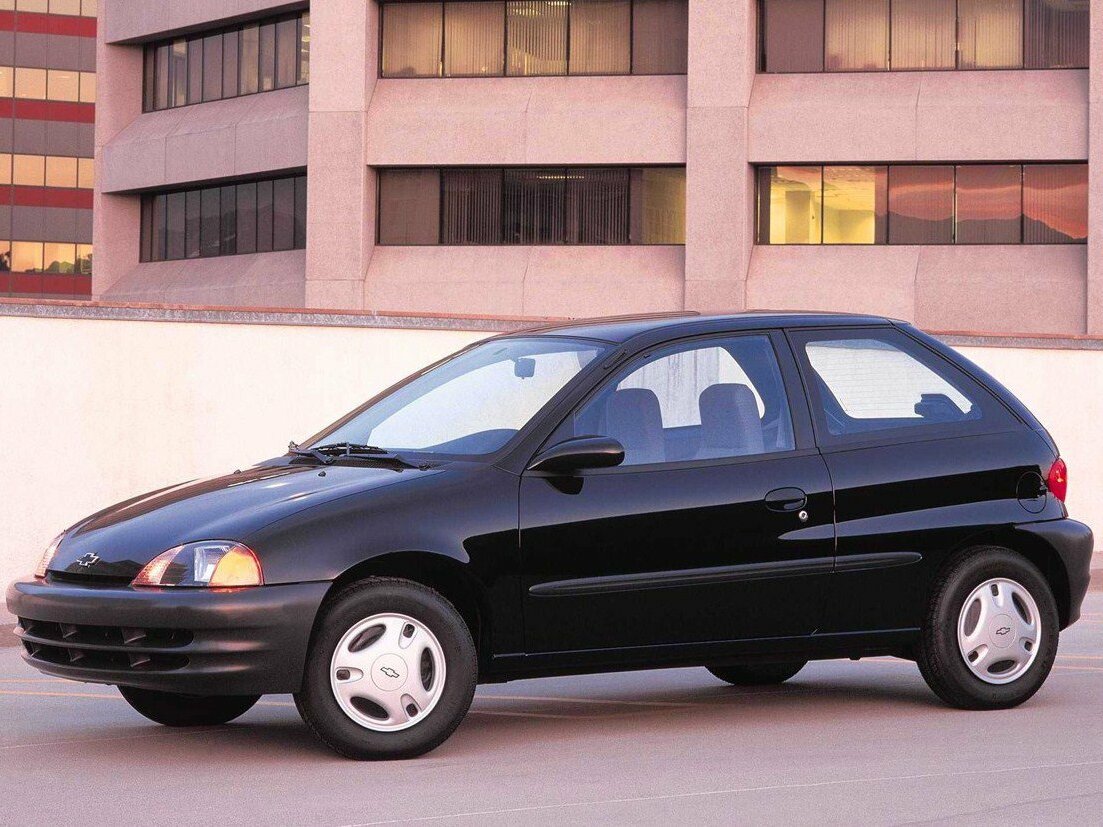 Chevrolet Metro 1997 – 2001 Хэтчбек 3 дв.