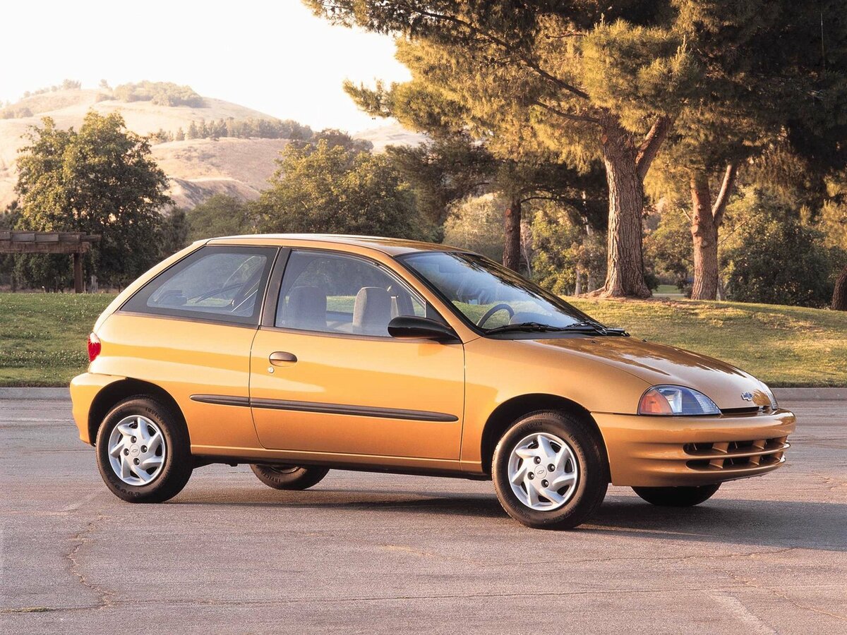 Chevrolet Metro 1997 – 2001 Хэтчбек 3 дв. — фото 2