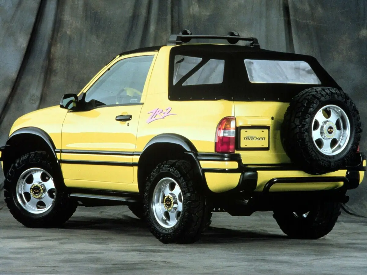 Chevrolet Tracker II Внедорожник открытый — сүрөт 3