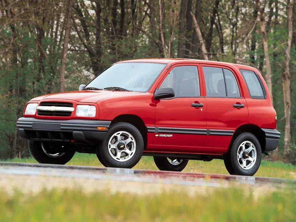 Chevrolet Tracker II Внедорожник 5 дв.