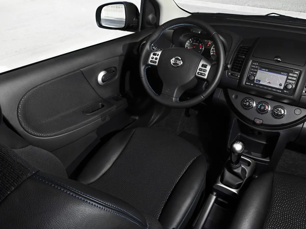 Nissan Note I Рестайлинг Хэтчбек 5 дв. — фото 5