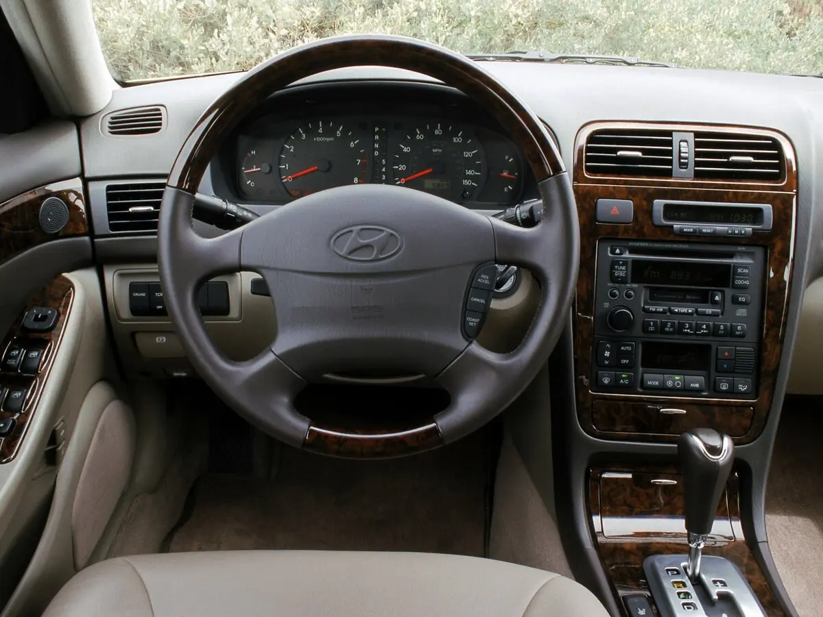 Hyundai XG I Седан — photo 3
