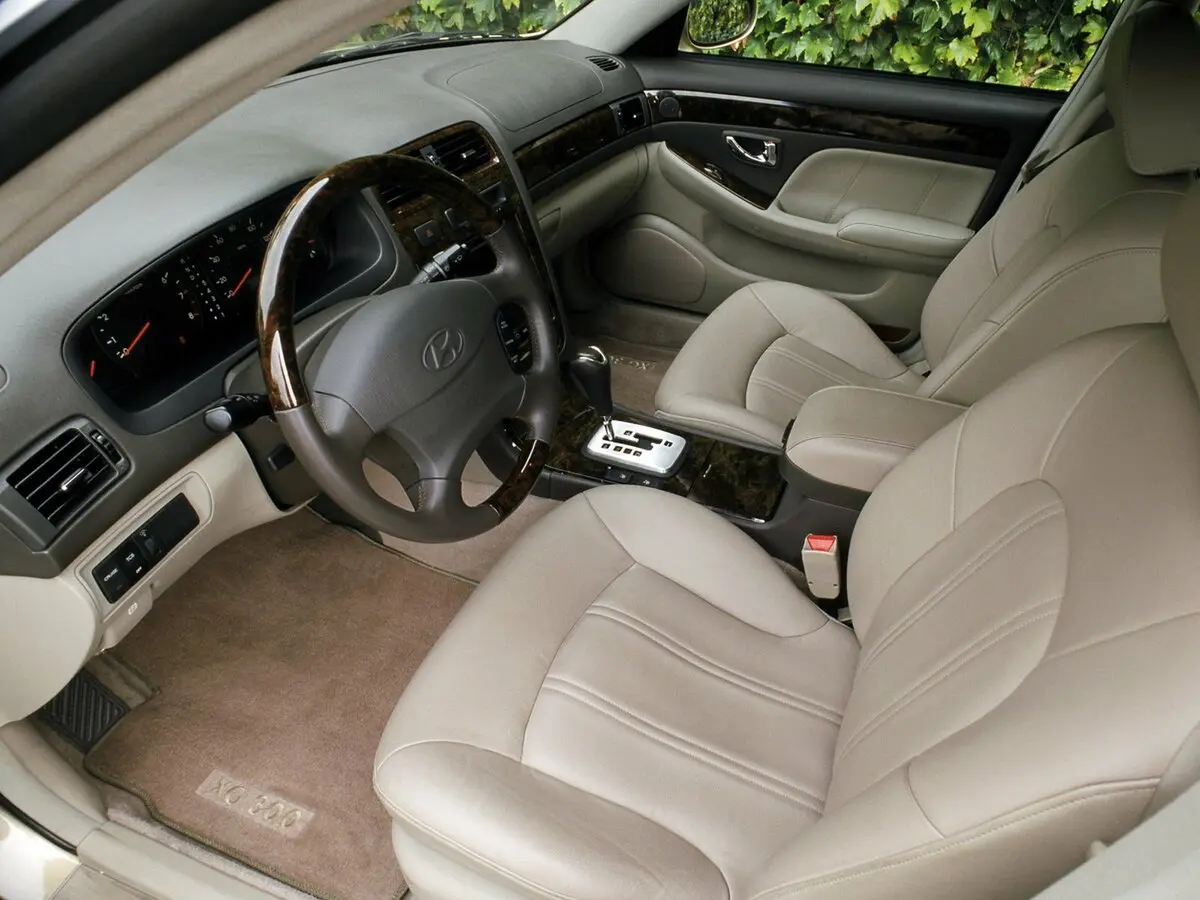 Hyundai XG I Седан — photo 4