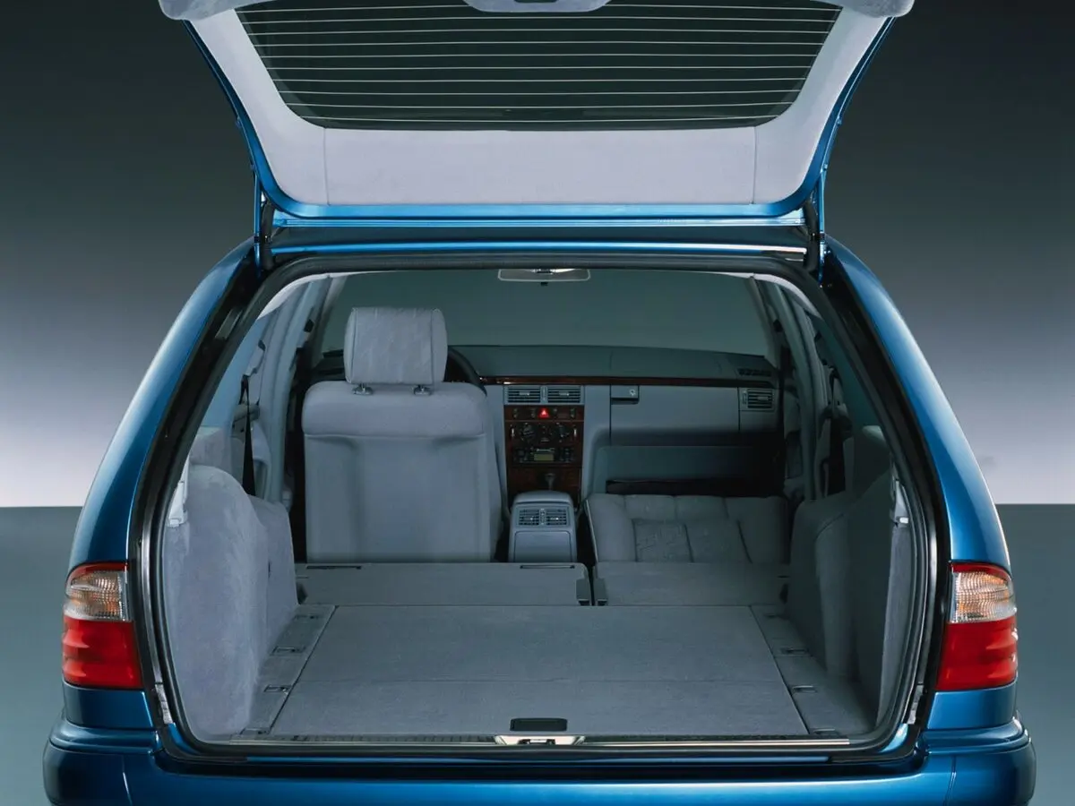 Mercedes-Benz E-Класс II (W210, S210) Рестайлинг Универсал 5 дв. — фото 8