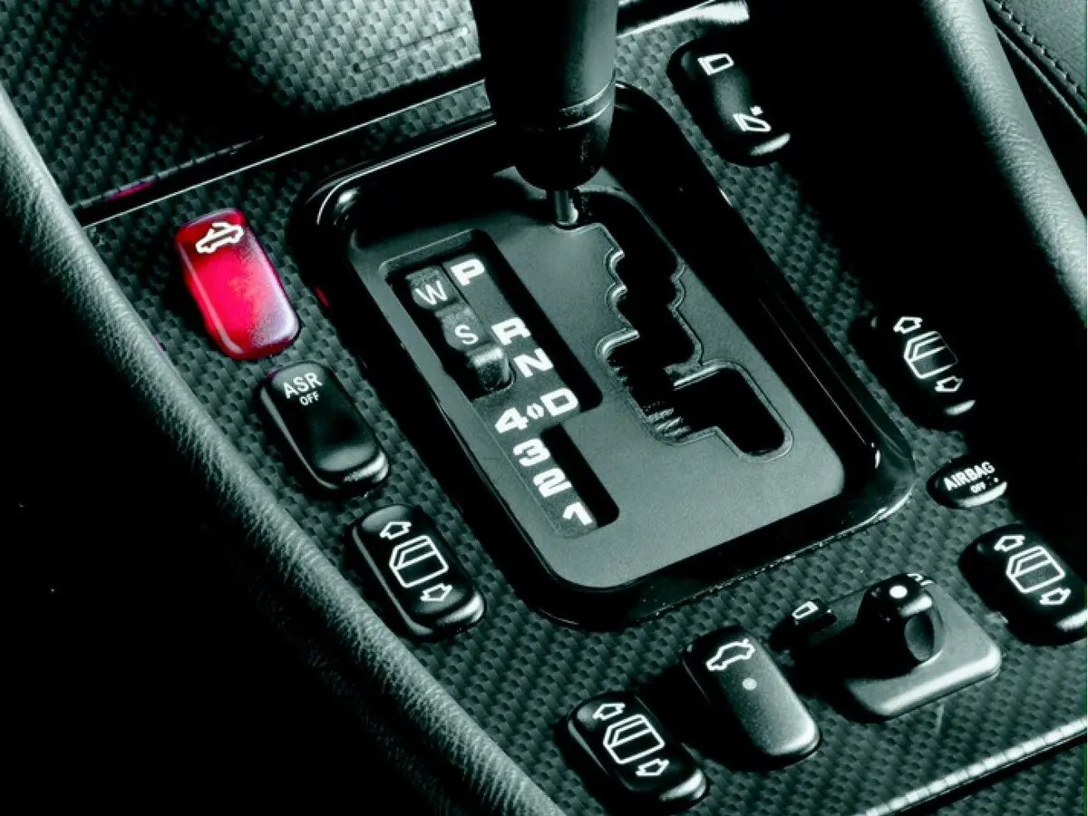 Mercedes-Benz CLK-Класс I (W208) Кабриолет — сүрөт 9
