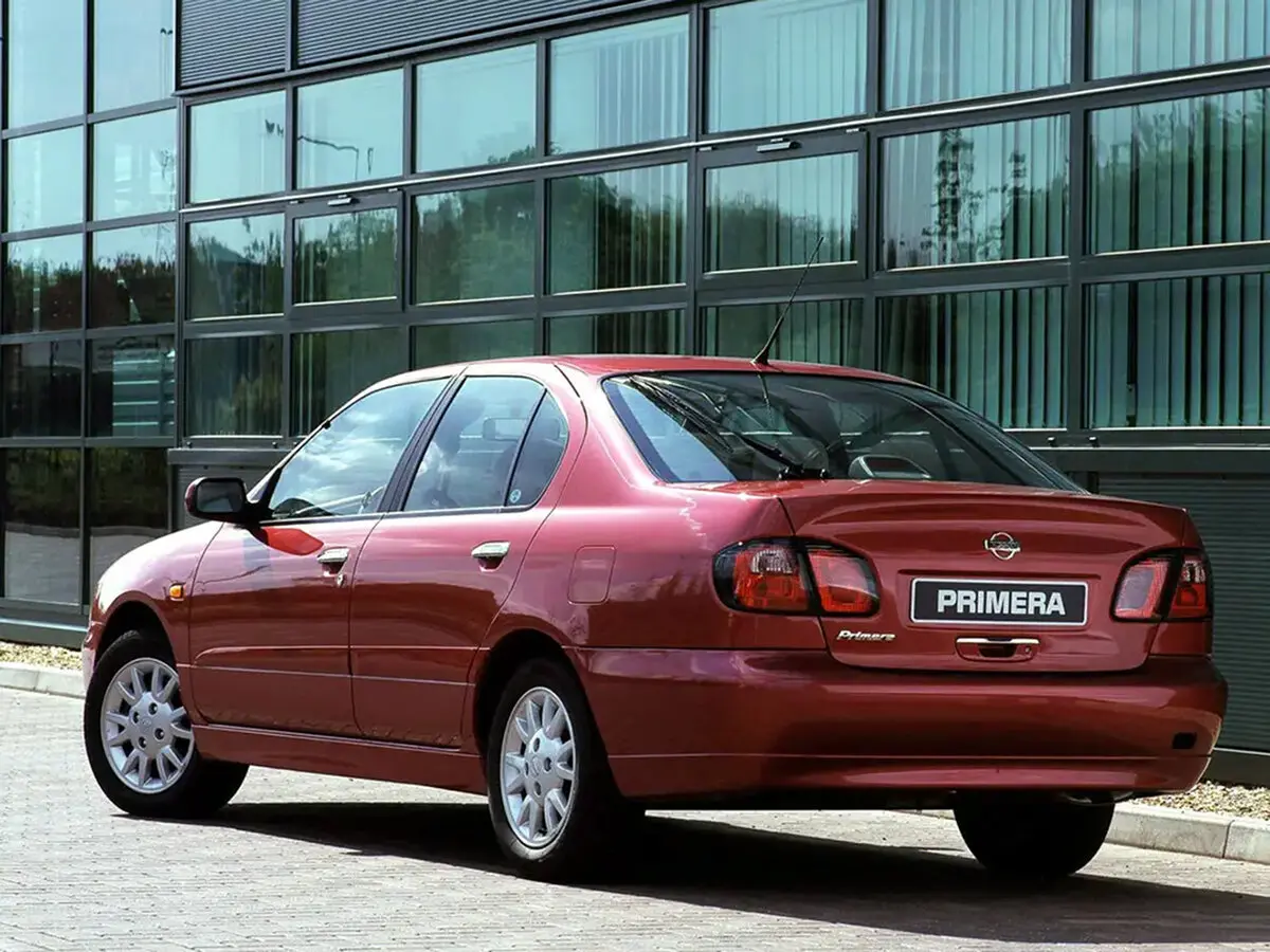 Nissan Primera II (P11) Рестайлинг Седан — фото 4