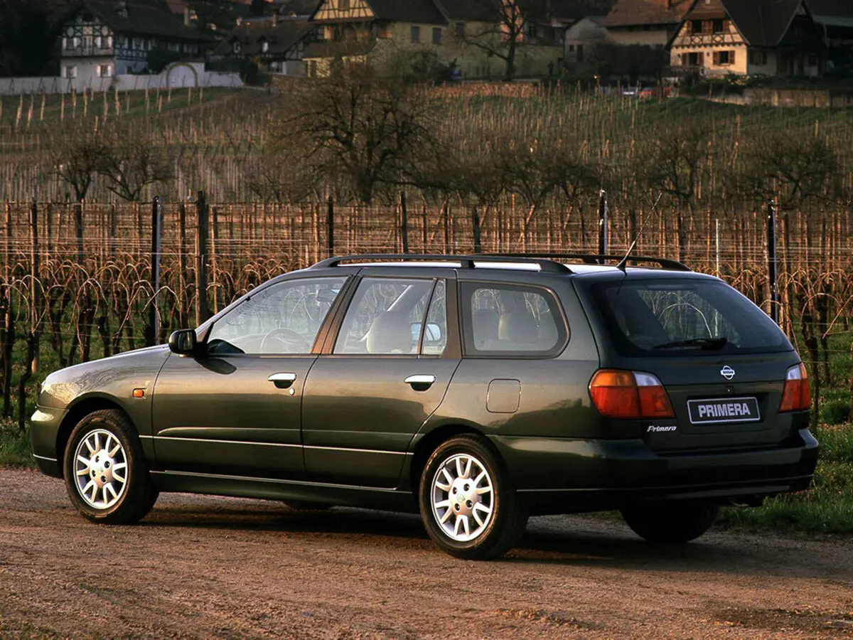 Nissan Primera II (P11) Рестайлинг Универсал 5 дв. — фото 5