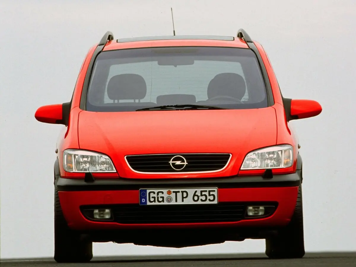 Opel Zafira A Компактвэн — фото 3