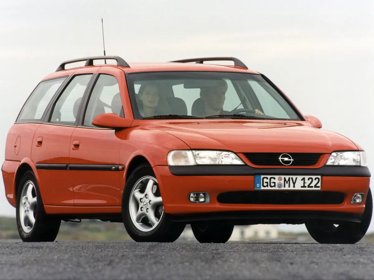 Opel Vectra B Универсал 5 дв.
