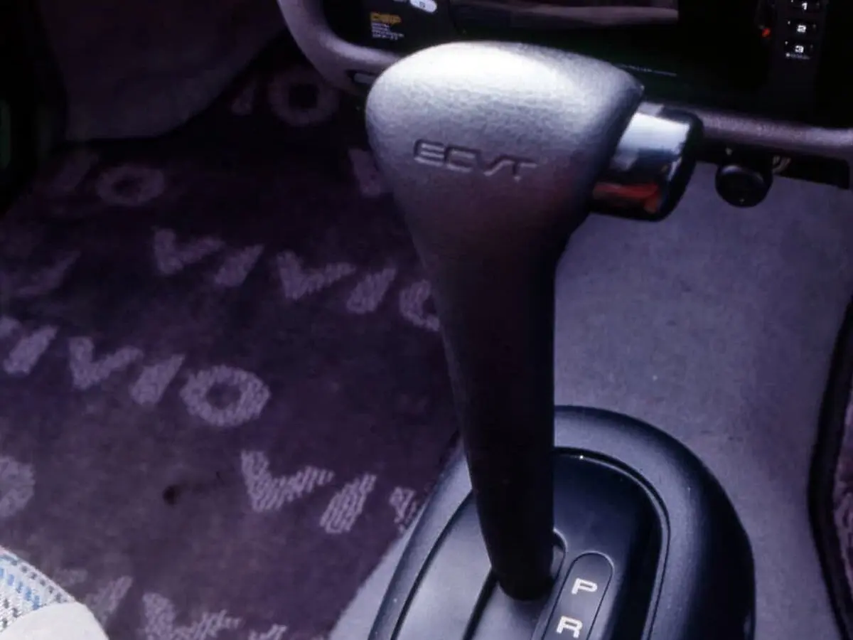 Subaru Vivio 1992 – 1998 Хэтчбек 3 дв. — сүрөт 6