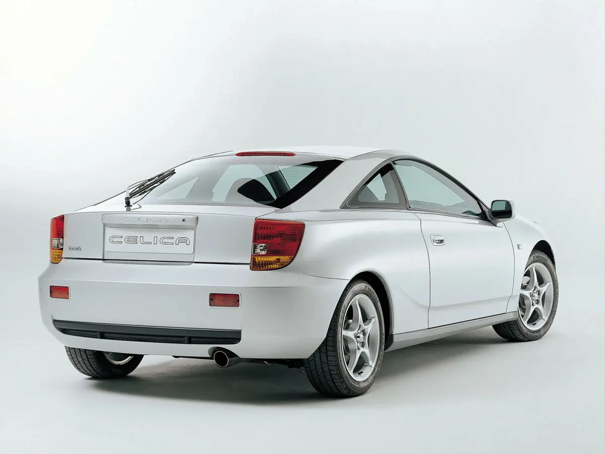 Toyota Celica VII (T230) Лифтбек — фото 5
