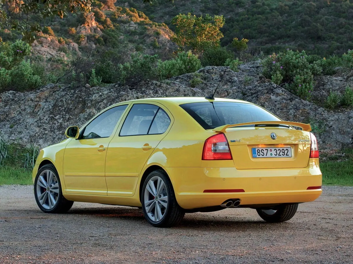 Skoda Octavia RS II Рестайлинг Лифтбек — сүрөт 5