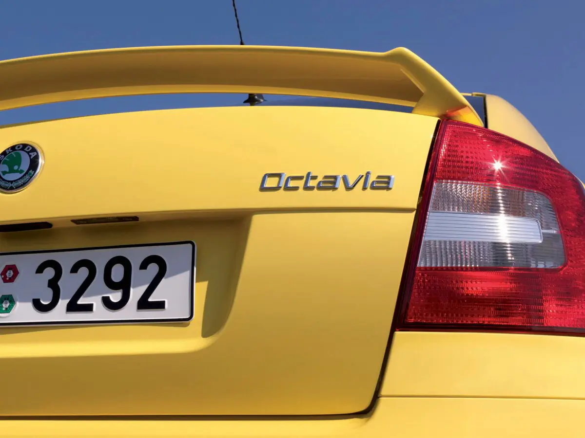 Skoda Octavia RS II Рестайлинг Лифтбек — сүрөт 12