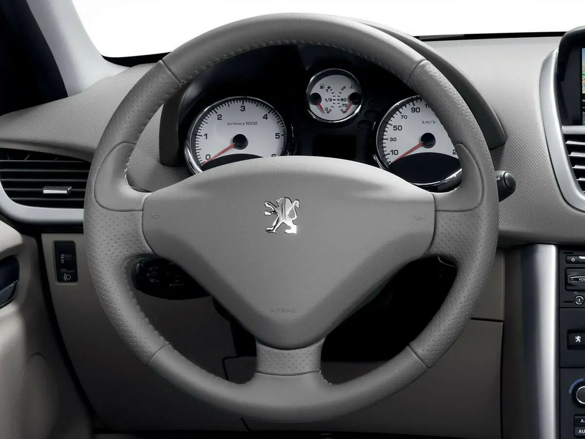 Peugeot 207 I Рестайлинг Хэтчбек 3 дв. — сүрөт 8