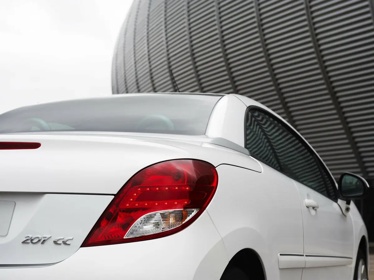 Peugeot 207 I Рестайлинг Кабриолет — сүрөт 11