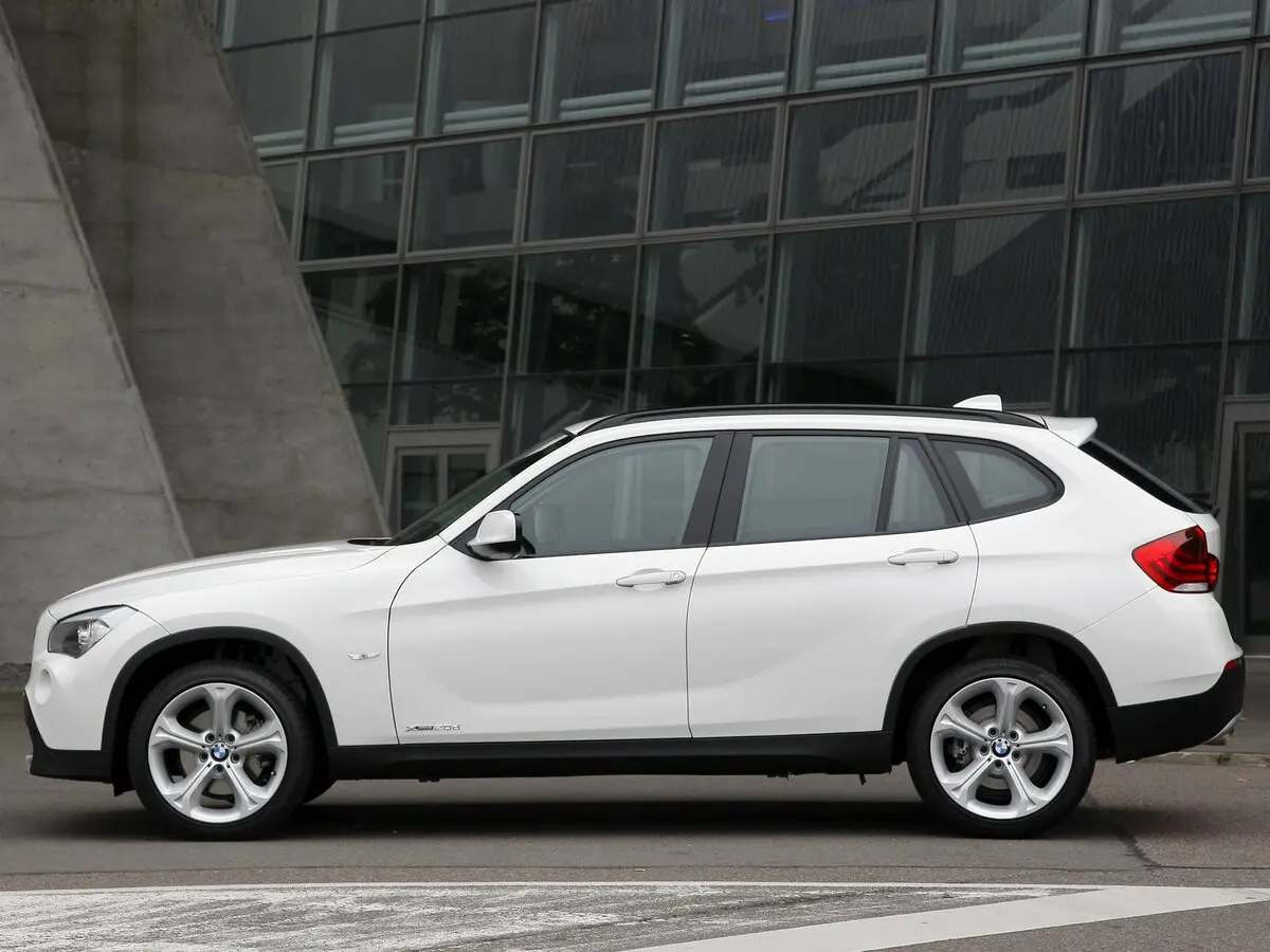 BMW X1 I (E84) Внедорожник 5 дв. — сүрөт 2