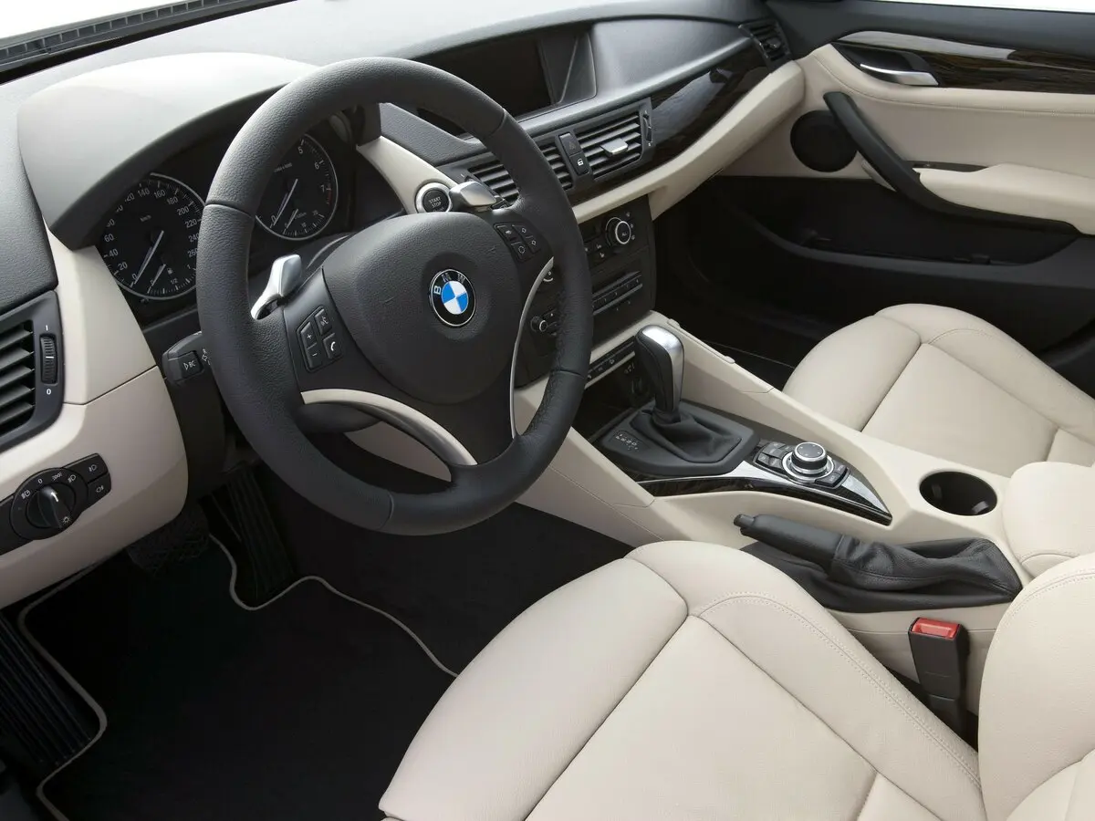 BMW X1 I (E84) Внедорожник 5 дв. — сүрөт 7