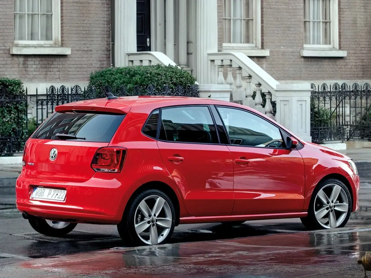 Volkswagen Polo V Хэтчбек 5 дв. — фото 5