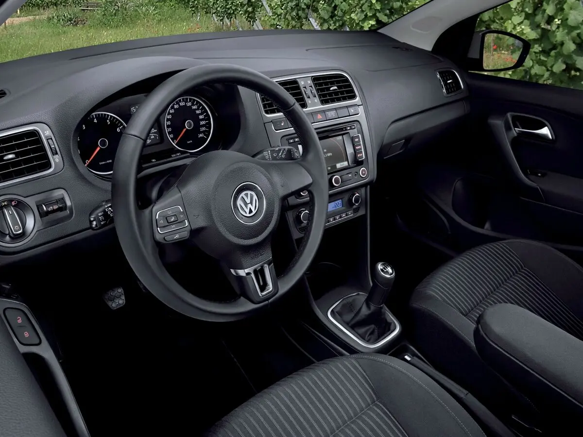 Volkswagen Polo V Хэтчбек 5 дв. — фото 8